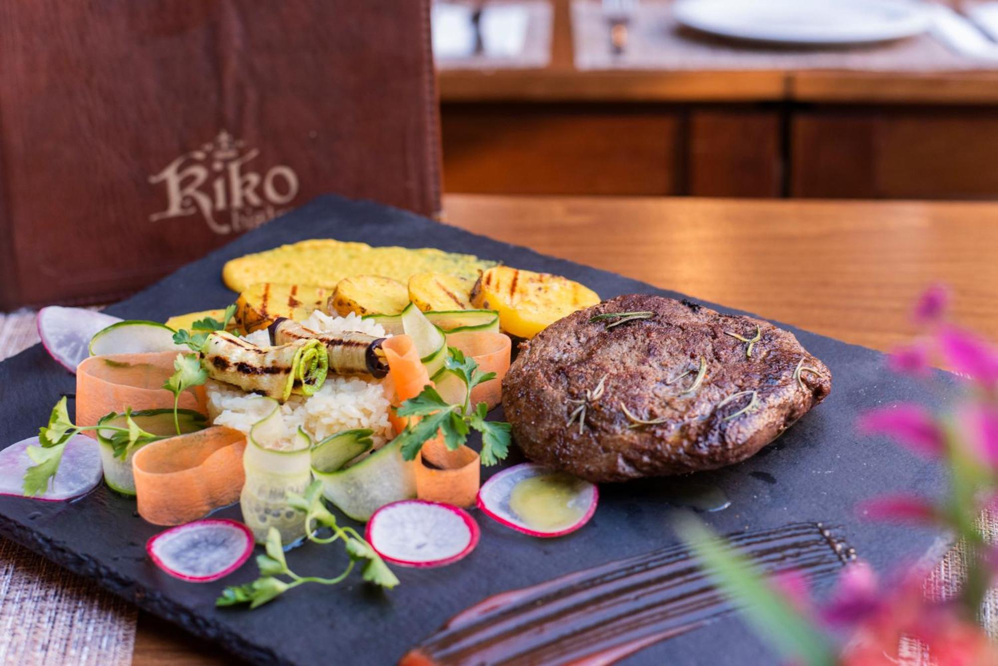 Hotel Kiko بيتولا المظهر الخارجي الصورة